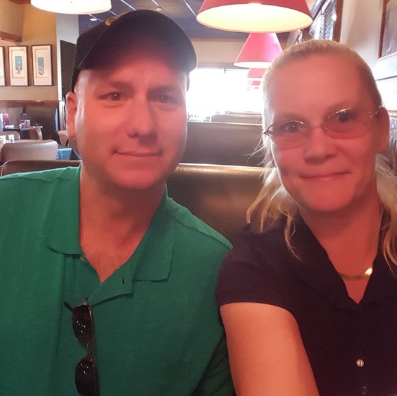 Meet your Posher, Sonya - Picture 2 of 5